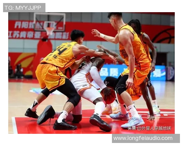 江苏肯帝亚主场迎战青岛国信两队狭路相逢鏖战激烈谁能笑到最后 江苏肯帝亚主场迎战青岛国信两队狭路相逢鏖战激烈谁能笑到最后