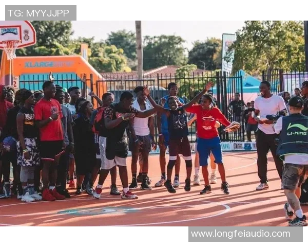 篮球新时代:从街头到赛场探索运动精神与未来发展趋势 篮球新时代:从街头到赛场探索运动精神与未来发展趋势