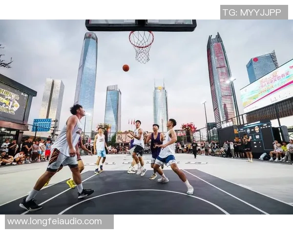 篮球的魅力与挑战:探索技术进步与全球化发展对赛事的深远影响 篮球的魅力与挑战:探索技术进步与全球化发展对赛事的深远影响